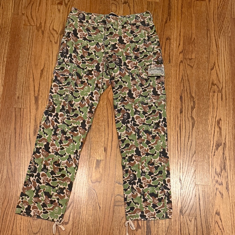 Camouflage Skull Pattern Cargo Pants - Green/Brown, Size 7